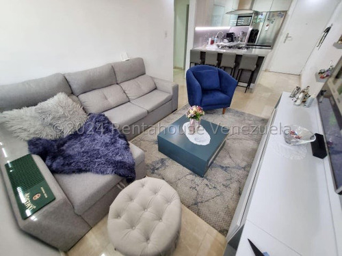 Hermoso Apartamento Remodelado Los Naranjos Humbolt Rsz