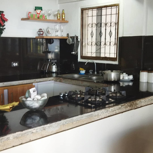 Imagen 3 de 6 de Venta De Casa Quinta En El Junquito