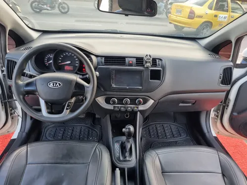 Kia Rio UB EX 1.4 AT