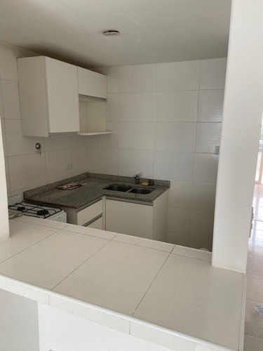 Imagen 8 de 10 de Departamento En Venta En Bernal Centro