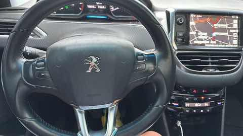 Peugeot 2008 Automática