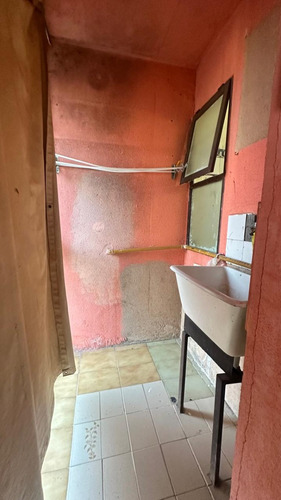 Venta. Departamento En BÂș Mil Viviendas. Oportunidad. 3 Ambientes.