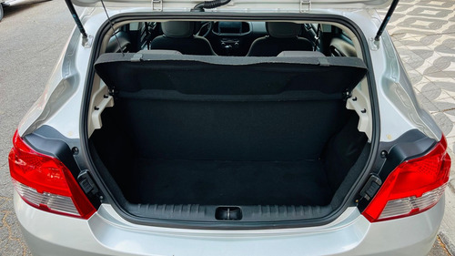 Chevrolet Onix 1.0 MPFI LT 8V