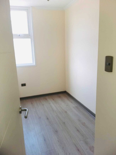 Arriendo Depto 3 Dorm. Gasto Comun Incluido (83156)