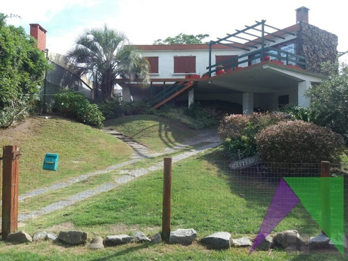 Venta De Venta Casa Zona Playa Mansa - Ref: 30337