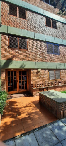 Imagen 3 de 19 de Departamento 1 Ambiente En Planta Baja En Pleno Centro De San Bernard