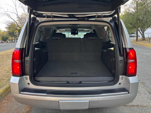 Chevrolet Suburban 5.3 Ltz V8 4wd 2da Cubo At