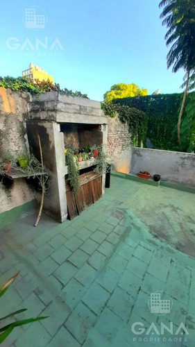 Casa Venta Pichincha A Remodelar Unica En El Pasillo Dos Plantas A Reciclar