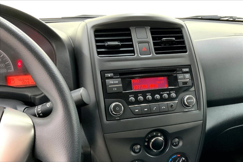 Imagen 6 de 15 de Nissan Versa 4x2 4 Pts Sense Ta A/ac Ve