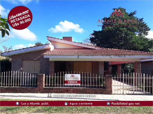 Venta De Casa En Merlo, Excelente Ubicación