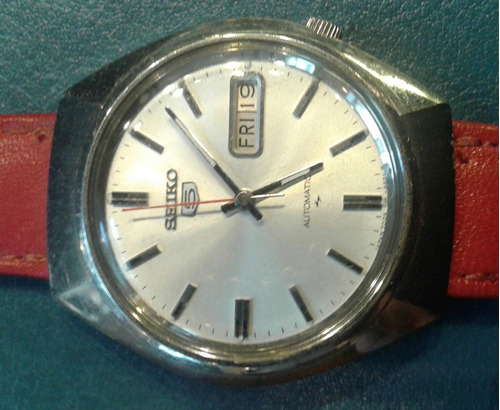 Perfecto Reloj Pulsera Seiko 5 Automatic Segundero Rojo