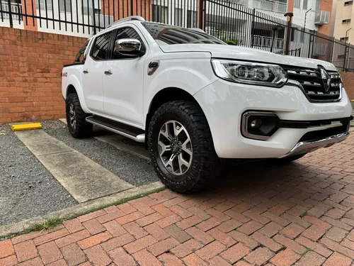 Renault Alaskan 2.5 Intens