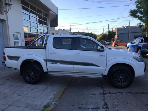 Toyota Hilux 3.0 Cd Srv Limited 171cv 4x4 5at 2015