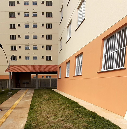 Apartamento C/ 2 Quartos Em Ótima Localização!!!