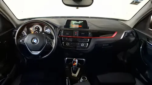 BMW Serie 1 1.5 118IA SPORT LINE AUTO