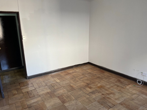 Imagen 17 de 18 de Elegante Oficina Piso Parquet - Acceso 24hrs