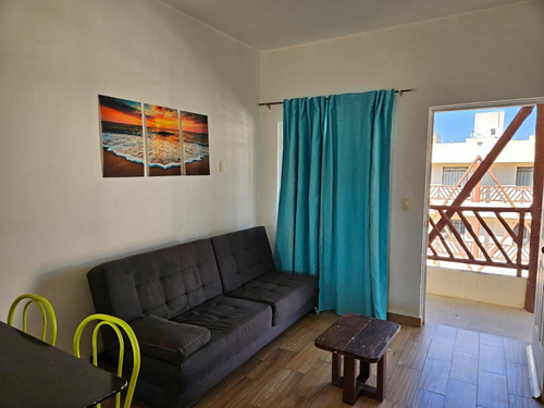 Departamento En Renta En Real Bilbao, Solidaridad, Quintana Roo