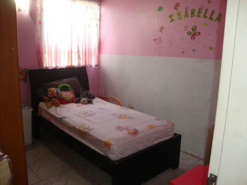 Milagros Inmuebles Apartamento Venta Cabudare Lara Av Intercomunal Barquisimeto Acarigua Economica Residencial Economico Código Inmobiliaria Rent-a-house 25-5593