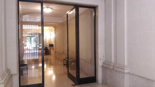 Imagen 4 de 15 de Av.alvear 1500- Edificio Frances De Muy Buena Categoria.