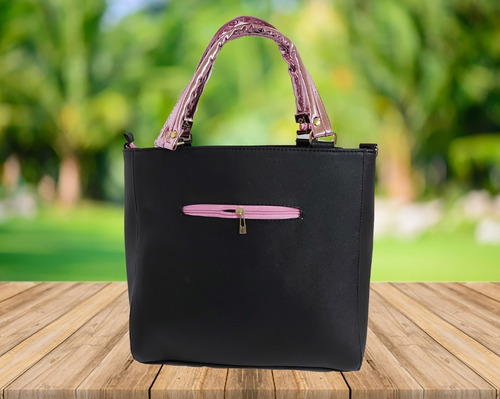 Imagen 5 de 6 de Bolsa De Mano Para Mujer, De Disney, Daisy Duck En Negro