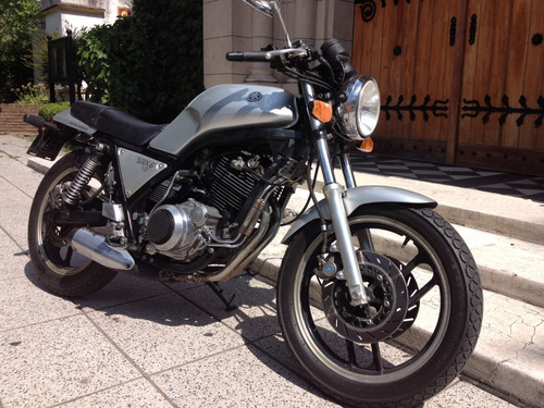 Imagen 1 de 8 de Yamaha Srx6