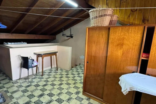 Casa En Venta - 4 Dormitorios 4 Baños - Cocheras - 330mts2 - La Matanza