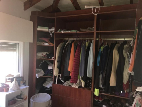 Imagen 3 de 30 de Venta Casa De 5 Ambientes Con Cochera Para 5 Autos