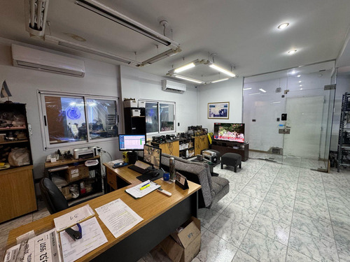 Galpón Industrial De 1100m² Edificados - La Tablada
