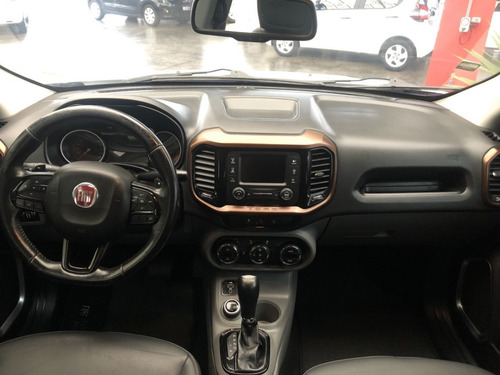 Imagem 14 de 15 de Fiat Toro Volcano Aut 2.0