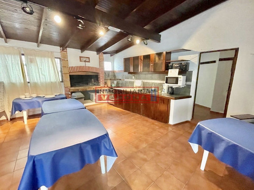 Imagen 18 de 25 de Apartamento En Venta A Una Cuadra Del Mar, Reciclado Y Con Parrillero Propio