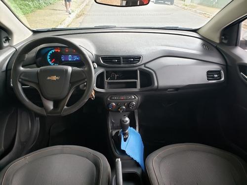 Imagem 11 de 15 de Chevrolet Onix Lt 1.4 Flex 2014
