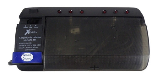 Cargador Universal Baterías Xtron Bc-103 Para Aa Aaa C D 9v