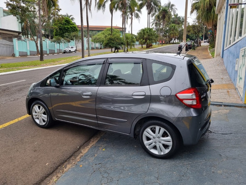Imagem 3 de 10 de Honda Fit Ex 1.5 Flex 5p Aut. 2013