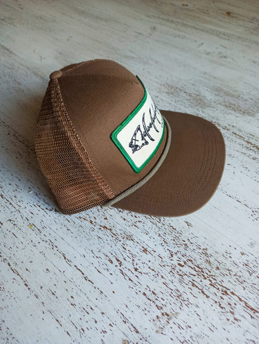 Gorra Captain Fin Importada Marrón Claro L Lisa (Usado)