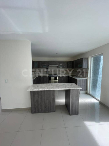 Imagen 5 de 8 de Casa En Renta, Senderos De Monte Verde Tlajomulco, Jalisco