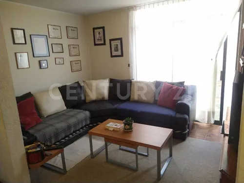 Casa Residencial De Un Piso En Venta, Zona Carcaña, Recta A Cholula, Puebla