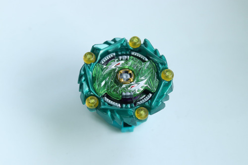 Beyblade Burts Sparking Curse Satán Takaratomy (Usado)