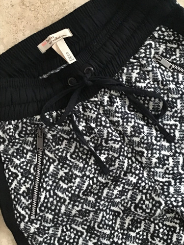 Pantalón Bershka Jogger Estampado Talla Xs / Extra Chica (Usado)