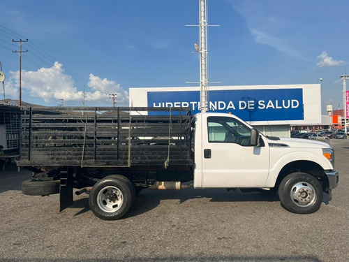 Imagen 4 de 18 de Ford F-350