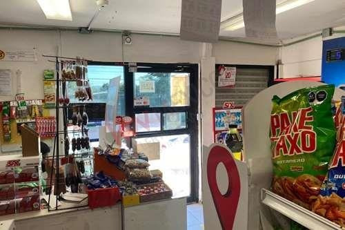 Imagen 4 de 22 de En Venta!! 2 Locales En Esquina Con Una Casa Adjunta! En Flores Magón.. Gran Oportunidad!!
