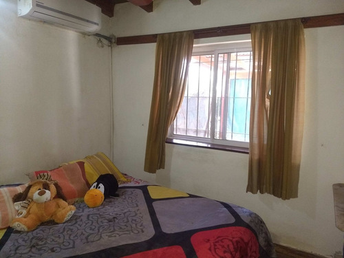 Imagen 15 de 22 de Casa En Venta 3 Ambientes En Funes Con Pileta.
