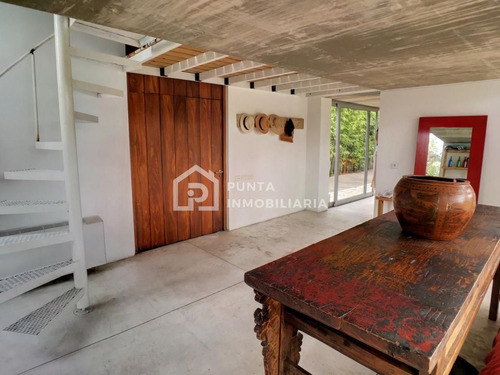 Imagen 11 de 30 de Venta Casa 4 Dormitorios Con Piscina En Parada 7, Playa Mansa +alquiler Temporal - Punta Del Este Mansa