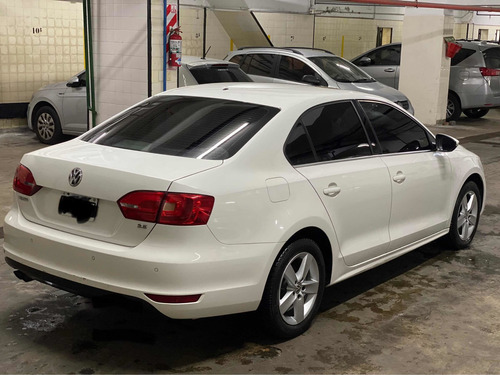 Volkswagen Vento 2.5 Luxury 170cv Tiptronic 2014