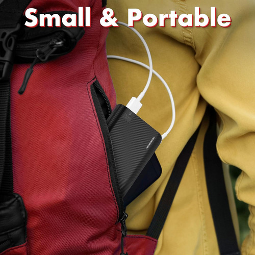 Cargador portátil Travel Depot 6000 mAh, tres puertos, carga rápida, linterna incorporada, USB-C, compatible con iPhone y Android.