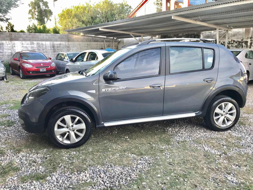 Renault Sandero Stepway 2013 1.6 Privilege Nav 105cv