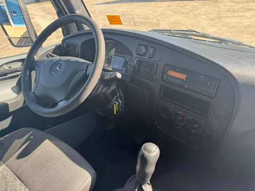 Mb Accelo 1016 Ce 4x2 , Ano 2020/20 Baú De Alumínio 5,50 Mts
