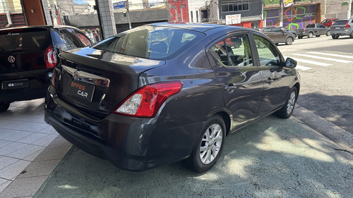Nissan Versa V-Drive 1.6 Plus Cvt 4P