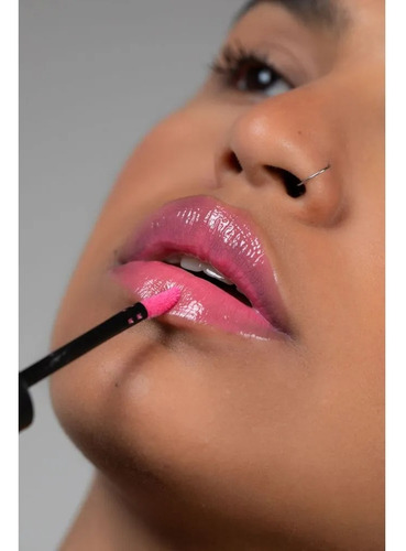 Gloss Labial Attractive Colors Rosa Descolada Não Escorre