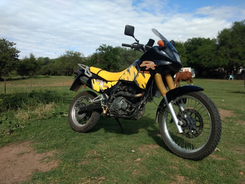 Imagen 12 de 14 de Suzuki 650 Rse