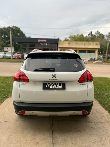 Peugeot 2008 1.6 Allure